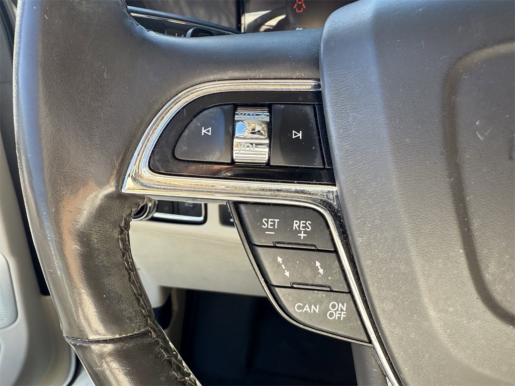 2020 Lincoln Navigator Reserve White at Bayway Cadillac of The Woodlands