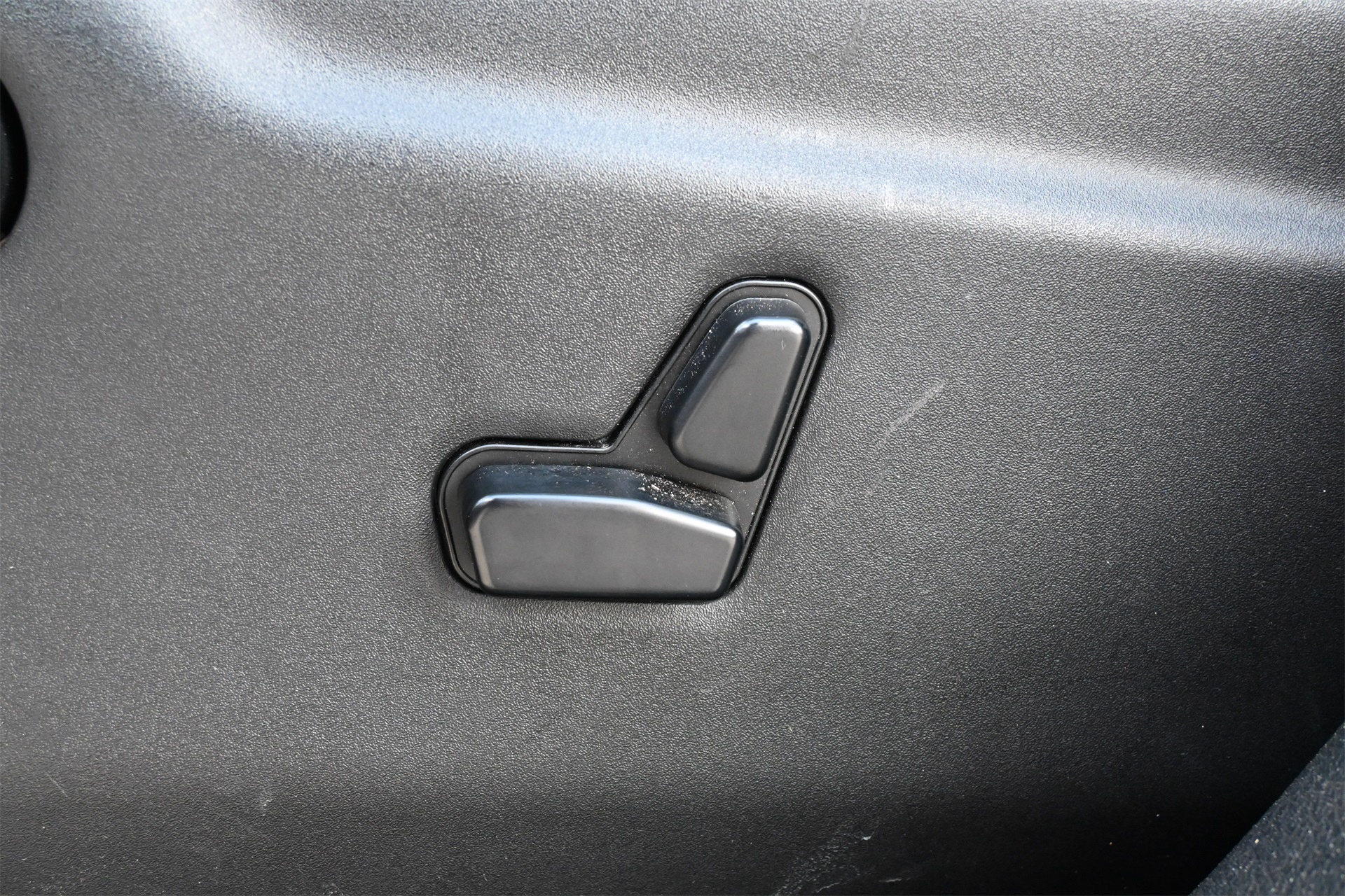 2020 Jeep Grand Cherokee Limited Red at Texan Dodge Chrysler Jeep Ram