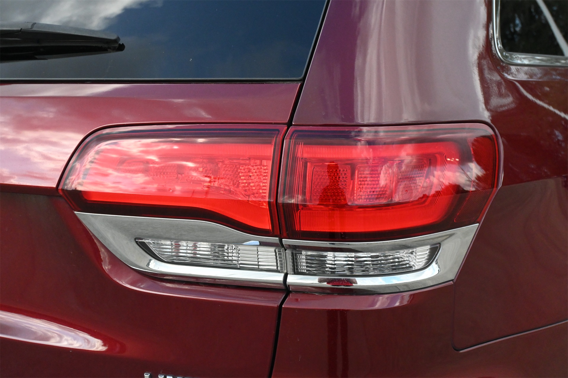 2020 Jeep Grand Cherokee Limited Red at Texan Dodge Chrysler Jeep Ram