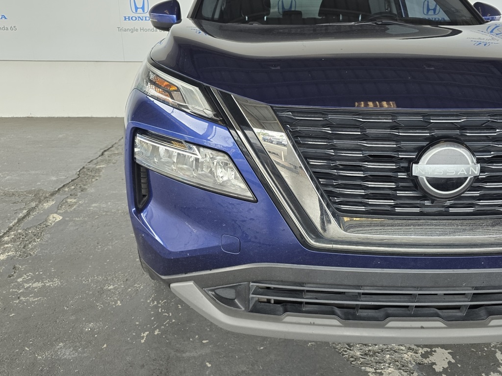 Thumbnail: 2022 Nissan Rogue - 25