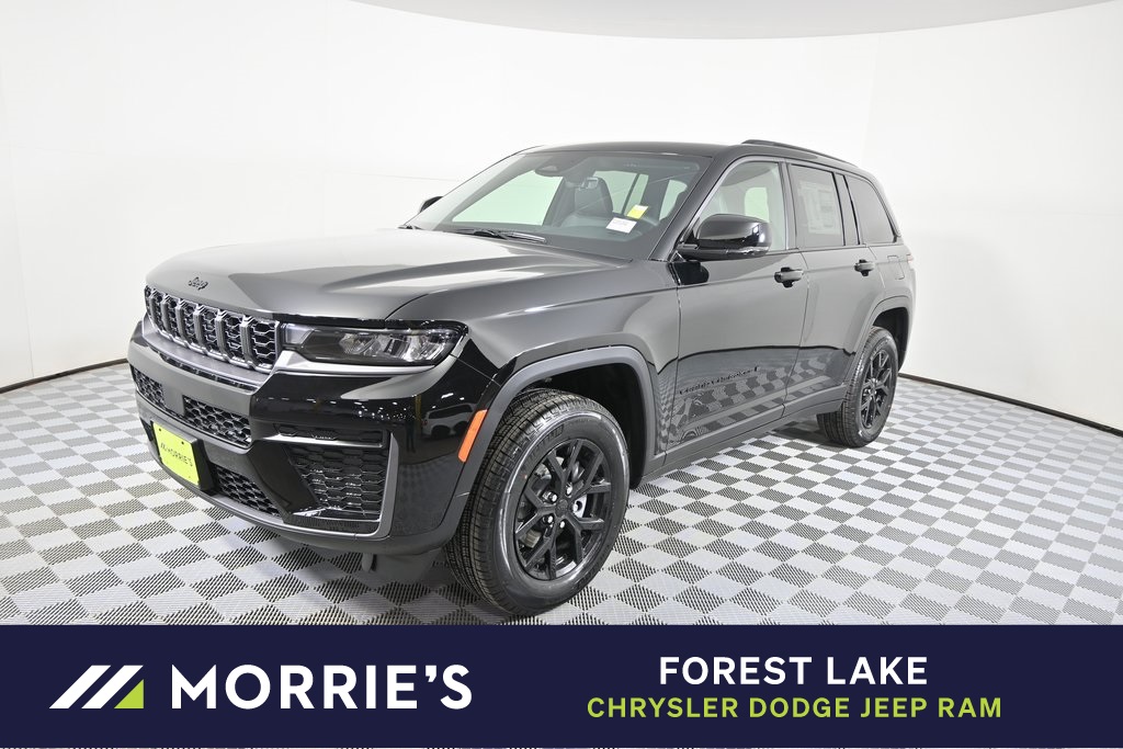 2026 Jeep Grand Cherokee Laredo