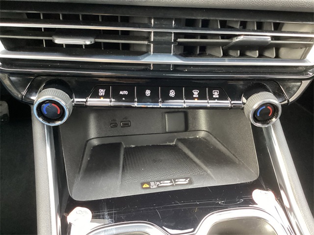 Used Car 2025 Chevrolet Traverse  Lt For Sale Under $35,000 In San Antonio, Texas