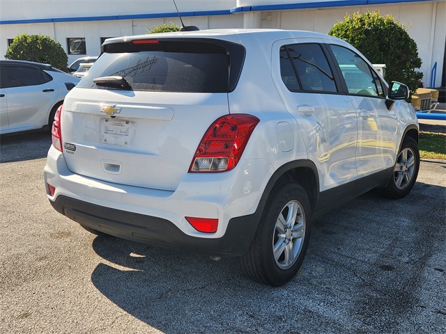 2022 Chevrolet Trax LS White at Emmons Autoplex