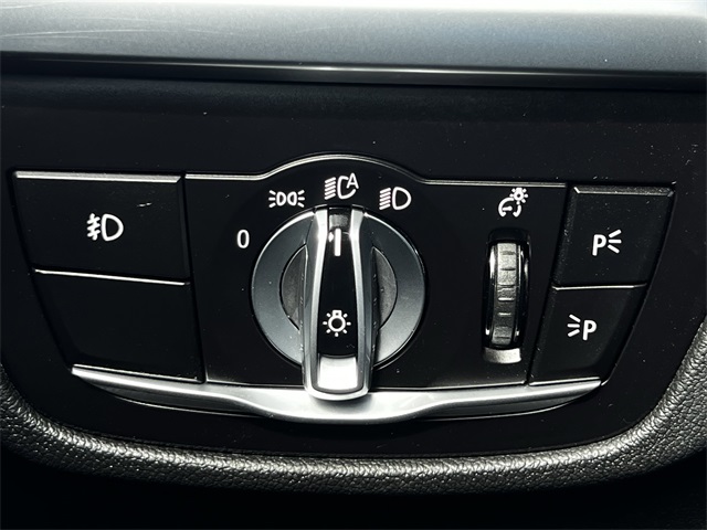 2021 BMW X3 xDrive30i White at Classic Elite Chevrolet Hwy 6