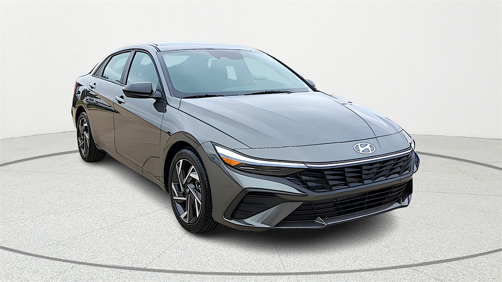 2025 Hyundai Elantra SEL Sport FWD