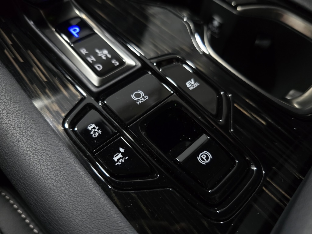 Thumbnail: 2026 Lexus RX - 25