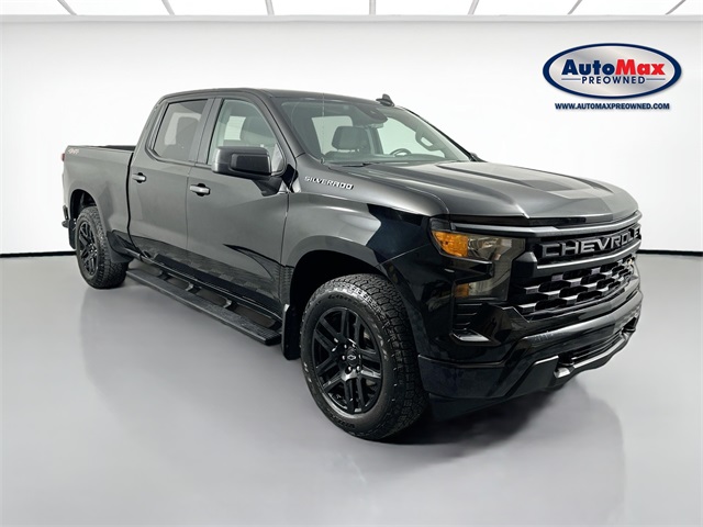 2023 Chevrolet Silverado 1500 Custom Crew Cab 4WD
