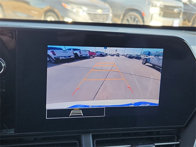 Used Car 2024 Chevrolet Trax  1rs For Sale Under $25,000 In Plainview, Texas