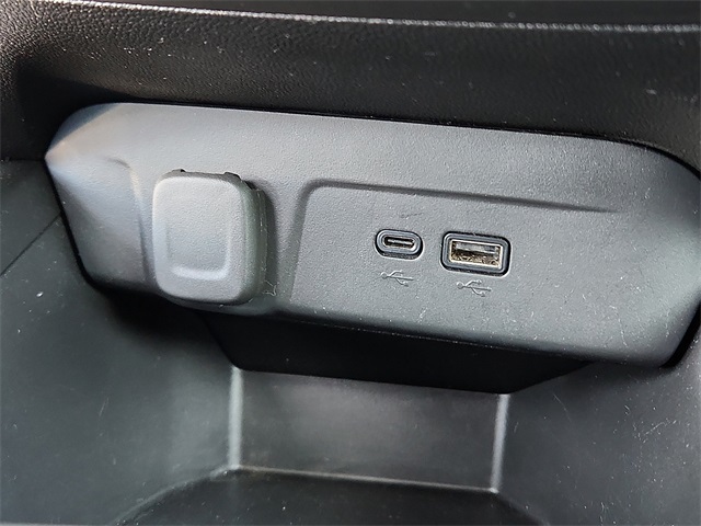 Used Car 2024 Chevrolet Trax  1rs For Sale Under $25,000 In Plainview, Texas