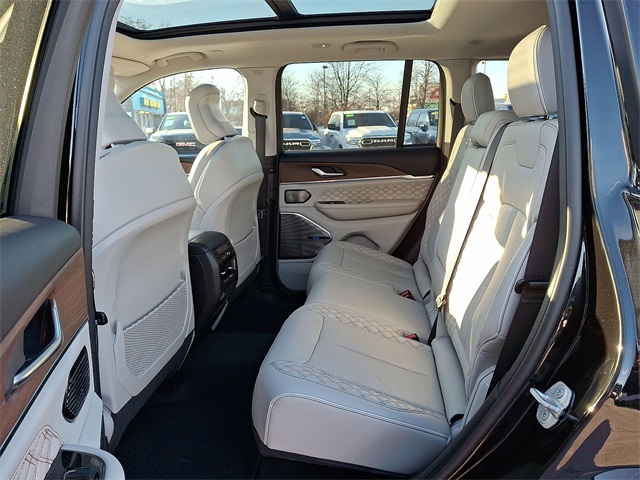 Used 2022 Jeep Grand Cherokee For Sale in East Hanover, NJ