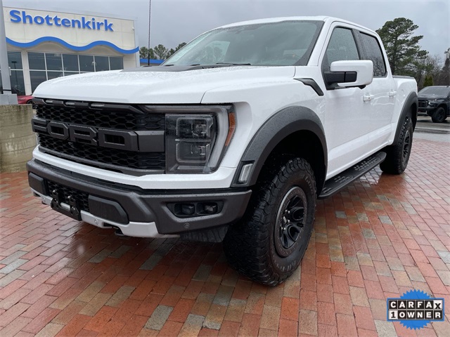 2022 Ford F-150 Raptor SuperCrew 4WD