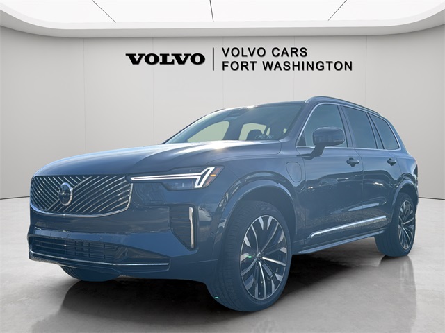 2026 Volvo XC90 Plus's photo