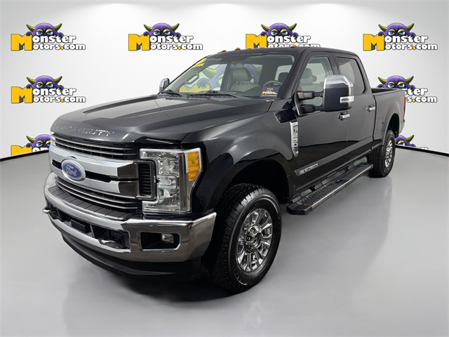 2017 Ford F-250 Super Duty XLT Crew Cab 4WD