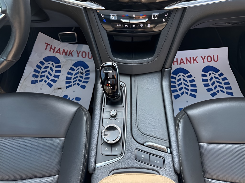 2023 Cadillac XT6