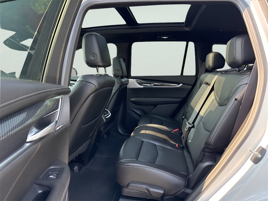 2023 Cadillac XT6