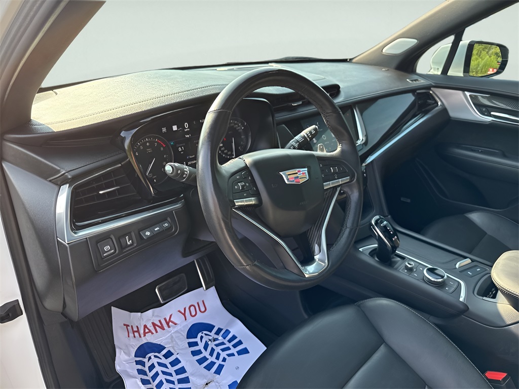 2023 Cadillac XT6