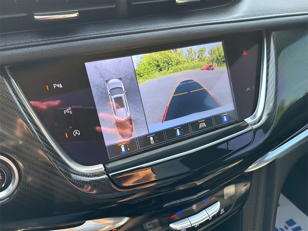 2023 Cadillac XT6