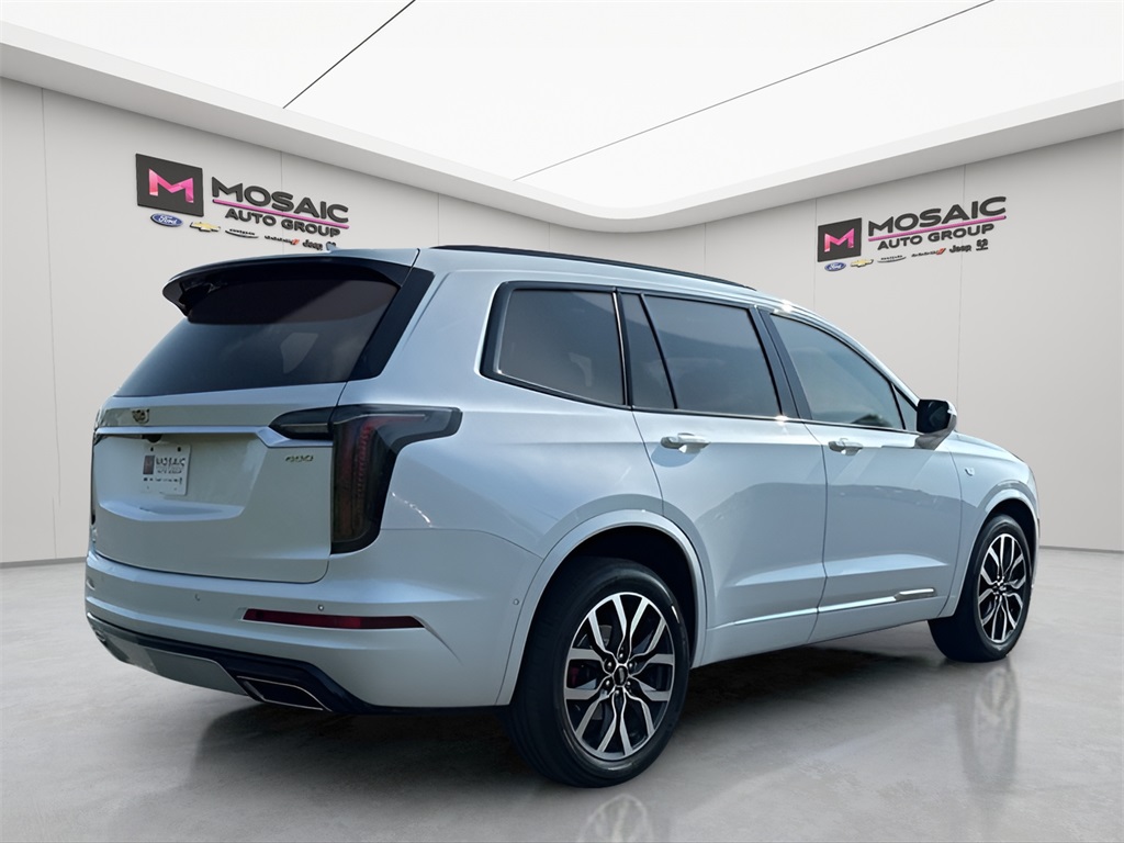 2023 Cadillac XT6