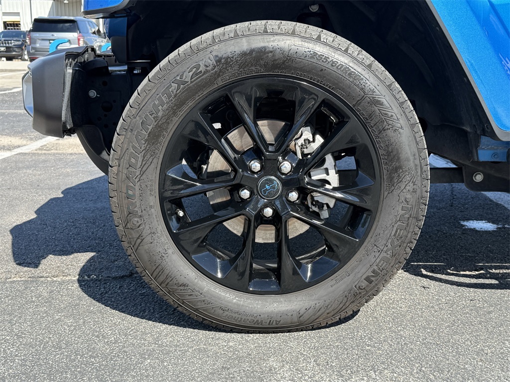 2024 Jeep Wrangler Sahara 4xe - 8