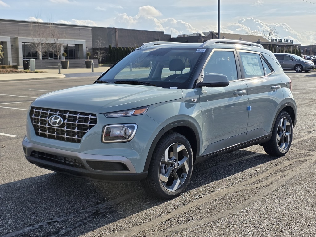 2026 Hyundai Venue SEL FWD