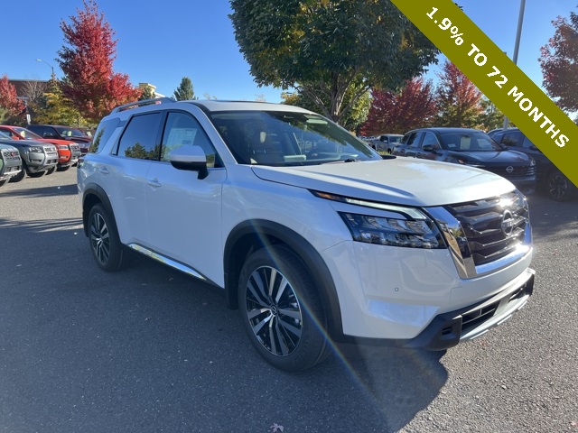2025 Nissan Pathfinder Platinum