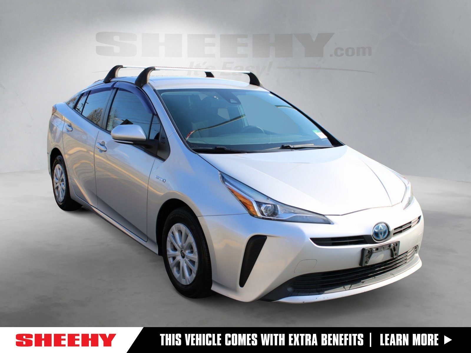 2021 Toyota Prius L Eco FWD