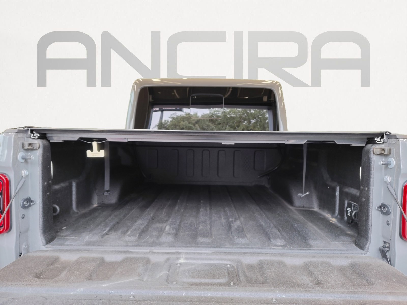 Used Car 2020 Jeep Gladiator  Mojave For Sale Under $30,000 In San Antonio, Texas