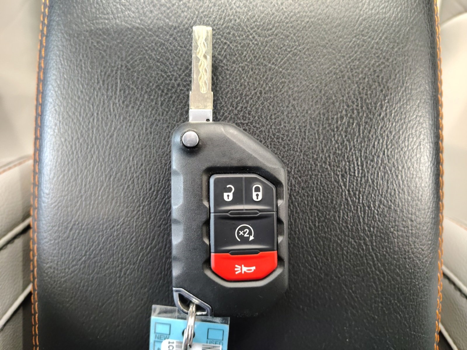 Used Car 2020 Jeep Gladiator  Mojave For Sale Under $30,000 In San Antonio, Texas