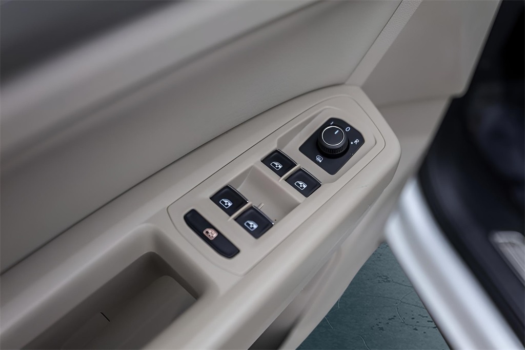 Used Car 2018 Volkswagen Atlas  Sel For Sale Under $20,000 In Austin, Texas