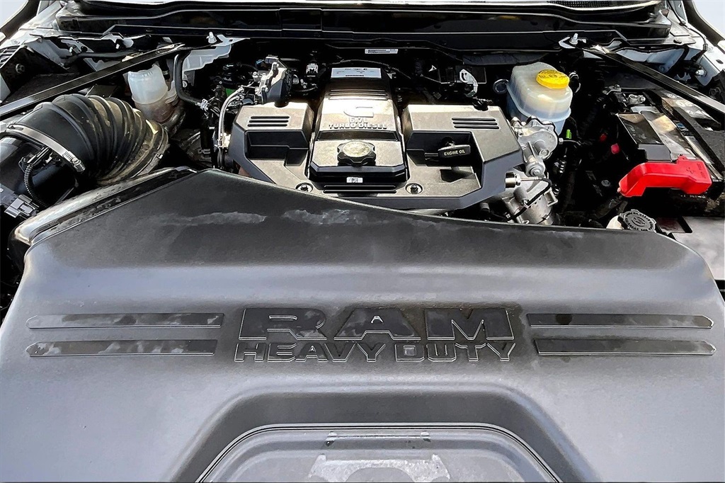 2024 Ram 3500 Big Horn - 9
