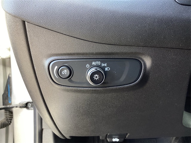 Used Car 2021 Chevrolet Equinox  Lt For Sale Under $20,000 In San Antonio, Texas