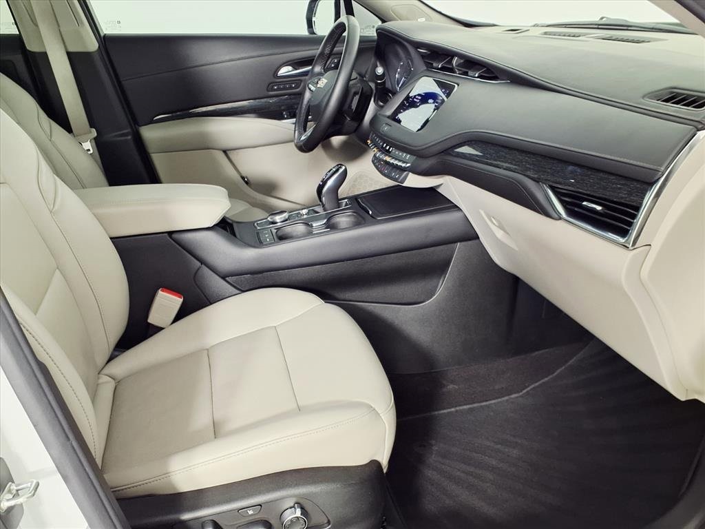 2023 Cadillac XT4 Premium Luxury White at Tom Peacock Cadillac