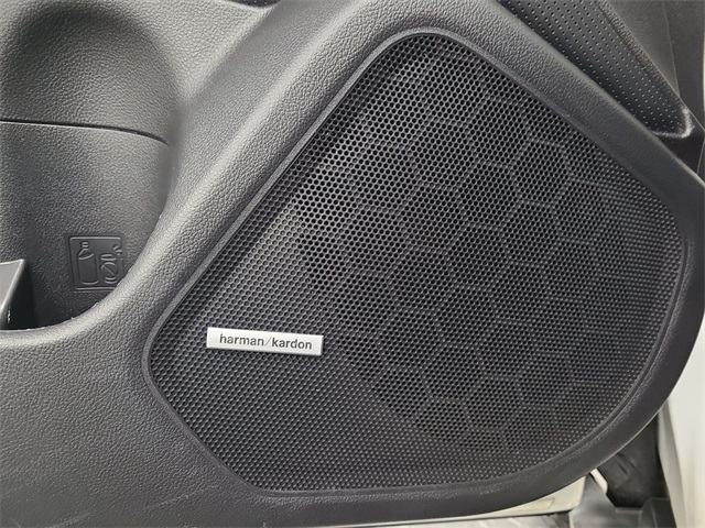 2017 – Subaru – Outback