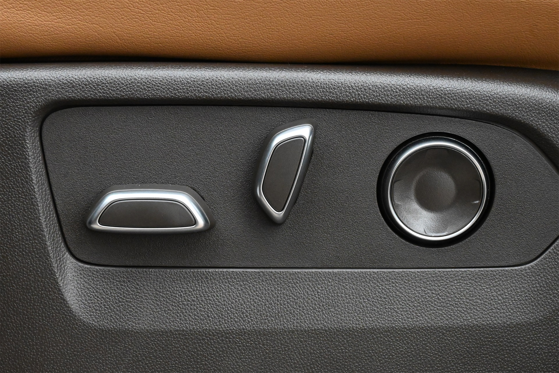 2025 Cadillac Escalade ESV Premium Black at Tom Peacock Cadillac