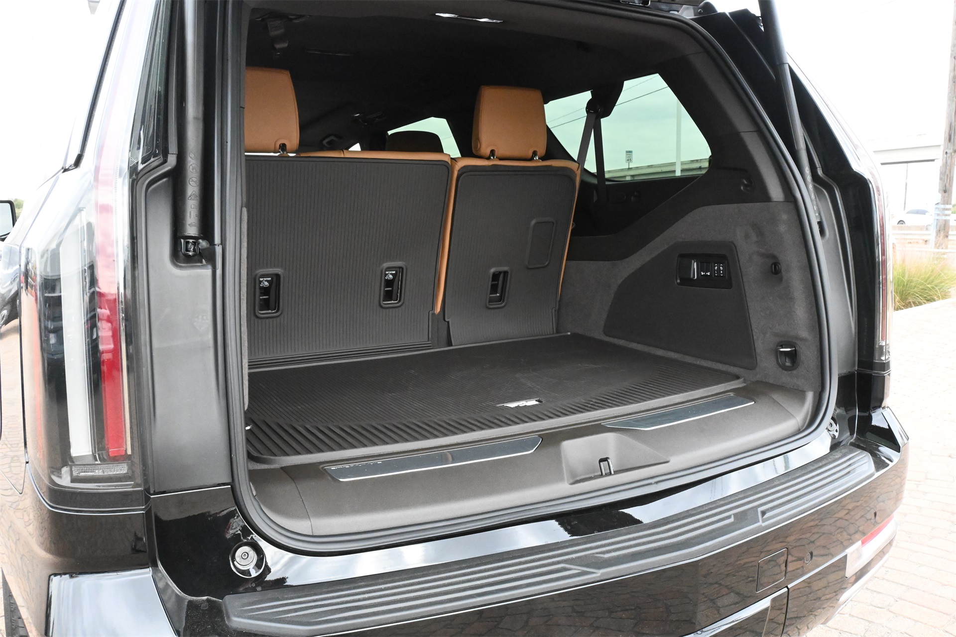 2025 Cadillac Escalade ESV Premium Black at Tom Peacock Cadillac