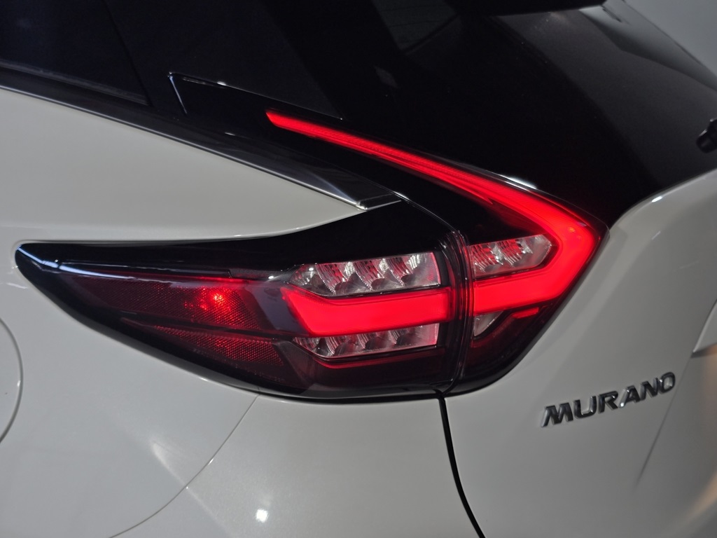 Thumbnail: 2019 Nissan Murano - 10