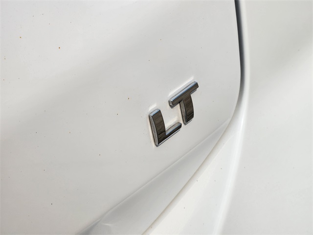 2022 Chevrolet Equinox LT - 11