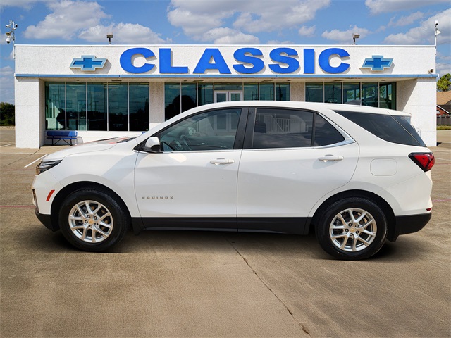 2022 Chevrolet Equinox LT - 3