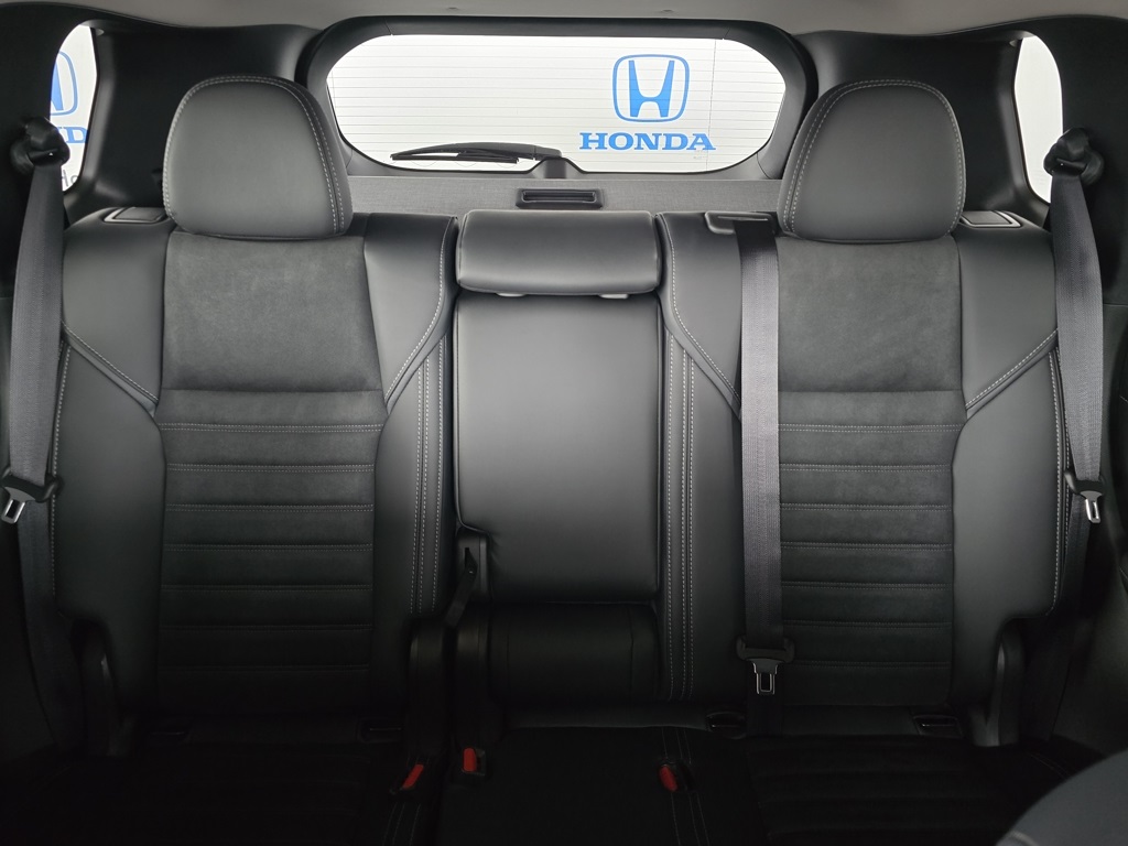 Thumbnail: 2024 Mitsubishi Outlander - 21