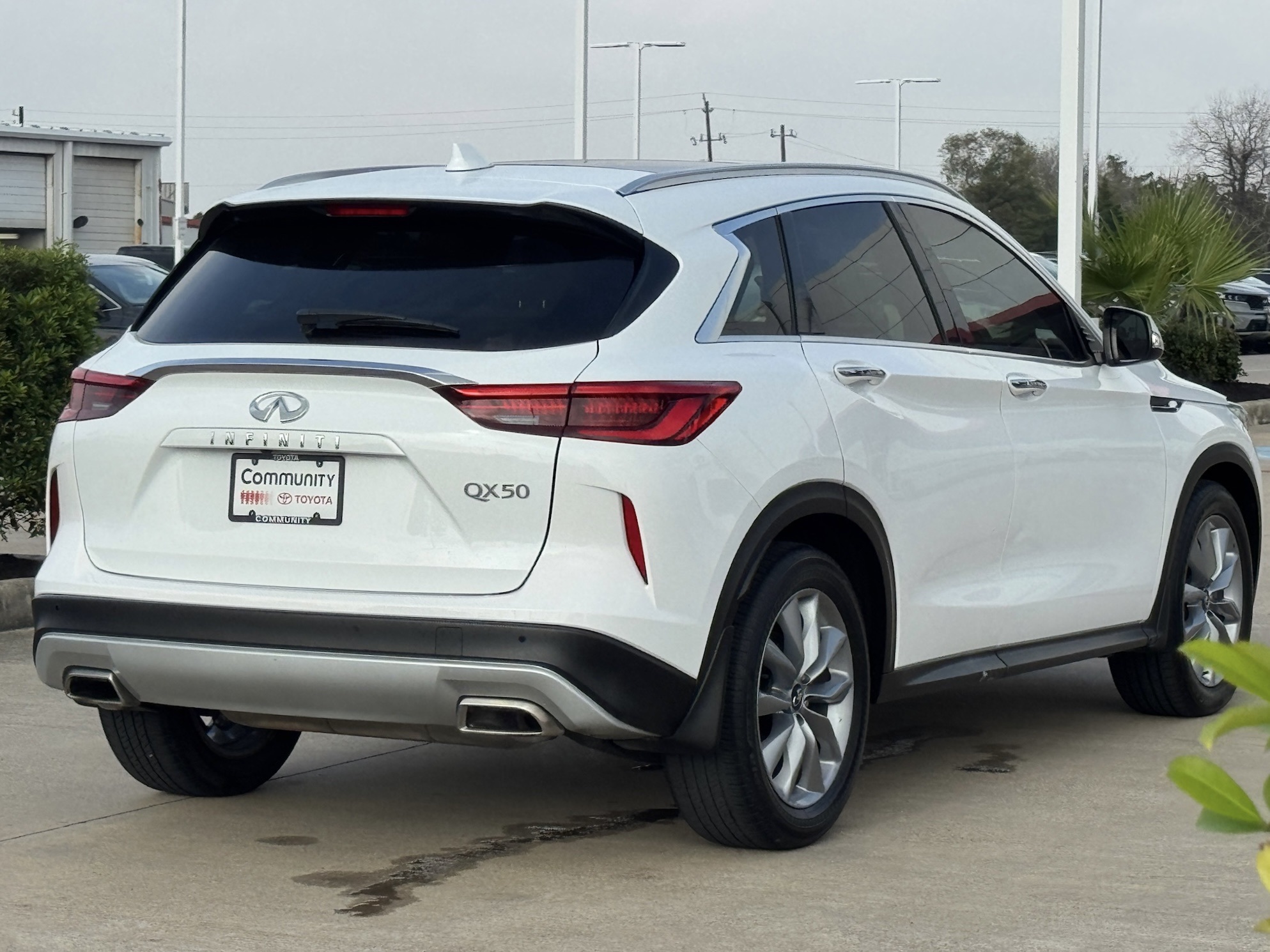 2021 INFINITI QX50 LUXE White at North Houston Mitsubishi