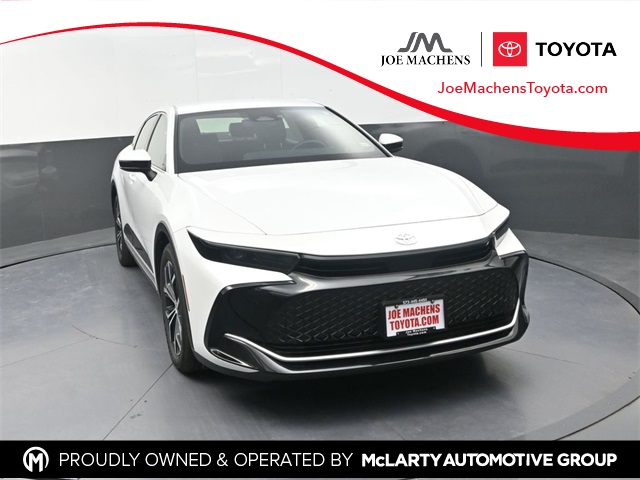 2024 Toyota Crown XLE AWD