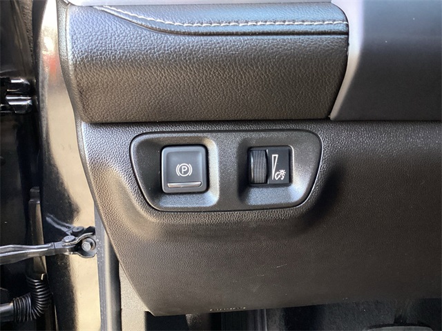 Used Car 2023 Gmc Acadia  Slt For Sale Under $30,000 In San Antonio, Texas