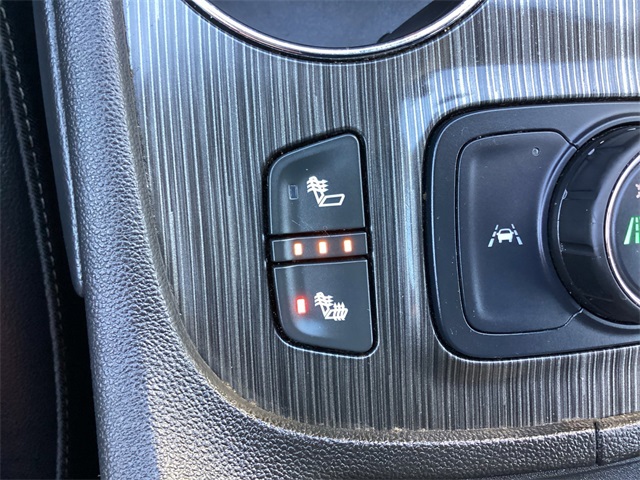 Used Car 2023 Gmc Acadia  Slt For Sale Under $30,000 In San Antonio, Texas