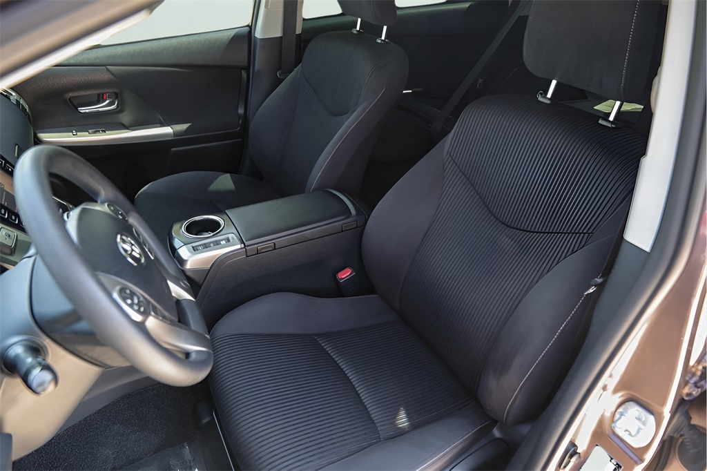 Used Car 2017 Toyota Prius V  Three For Sale Under $25,000 In Austin, Texas