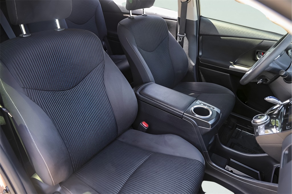 Used Car 2017 Toyota Prius V  Three For Sale Under $25,000 In Austin, Texas