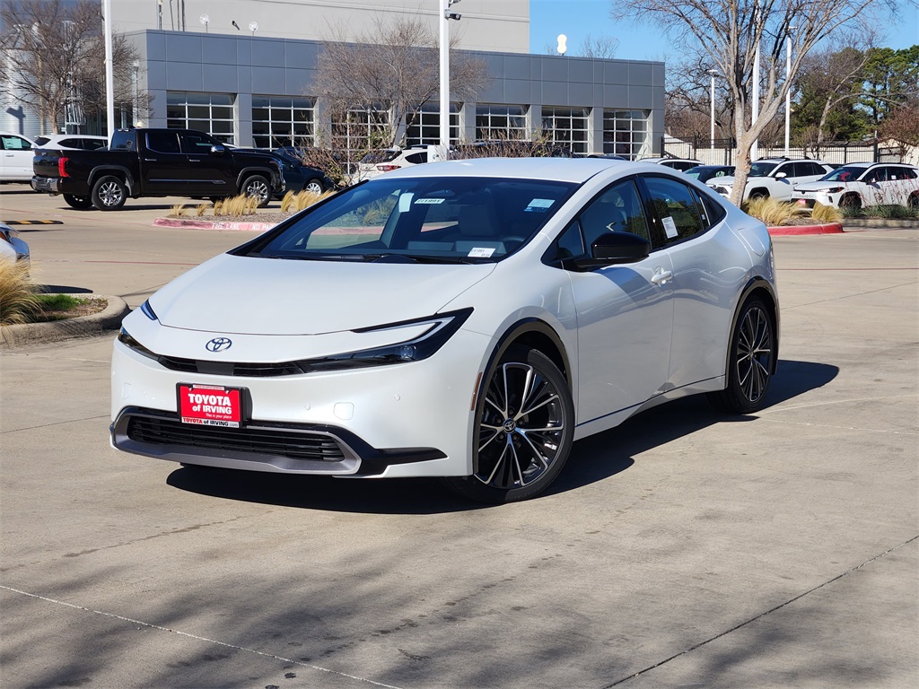 2026 Toyota Prius XLE FWD