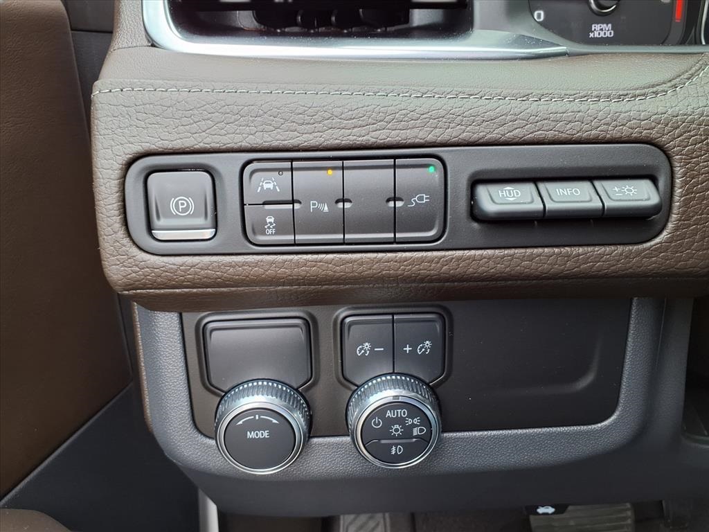 2021 GMC Yukon XL Denali White at Central Houston Nissan