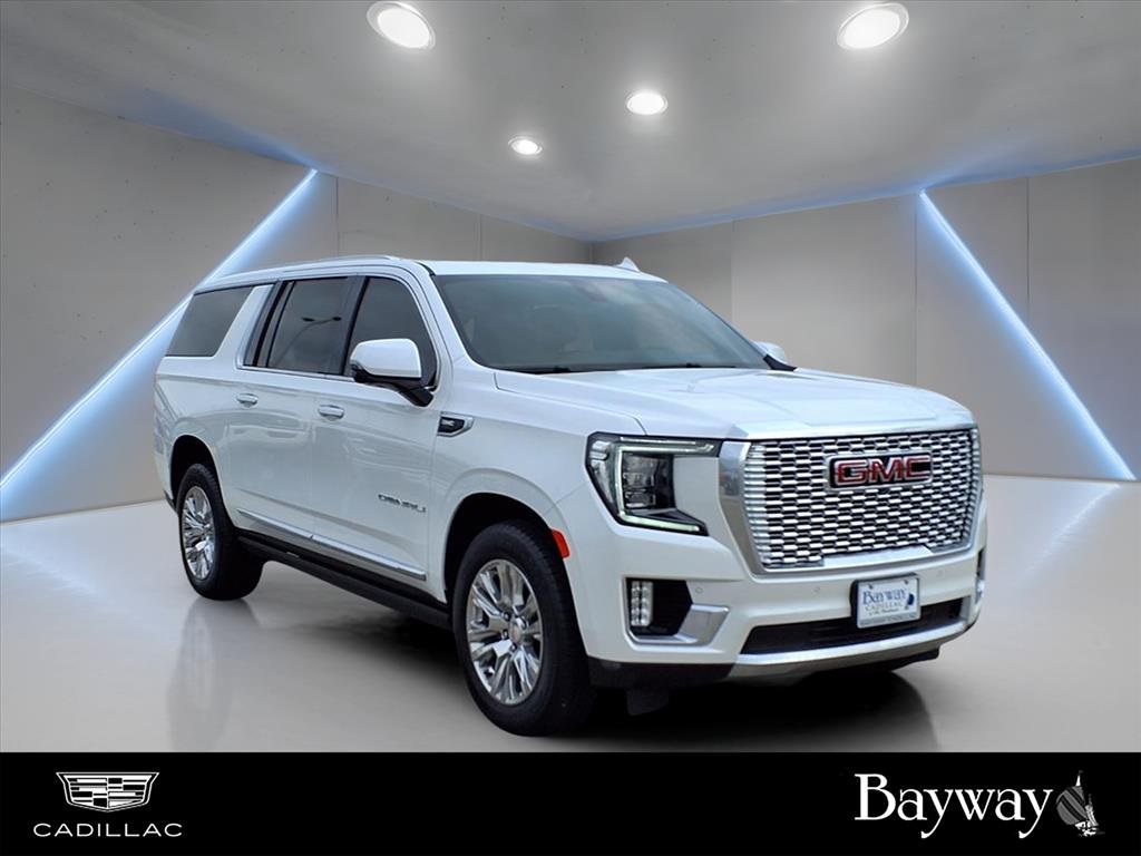 2021 GMC Yukon XL Denali White at Central Houston Nissan