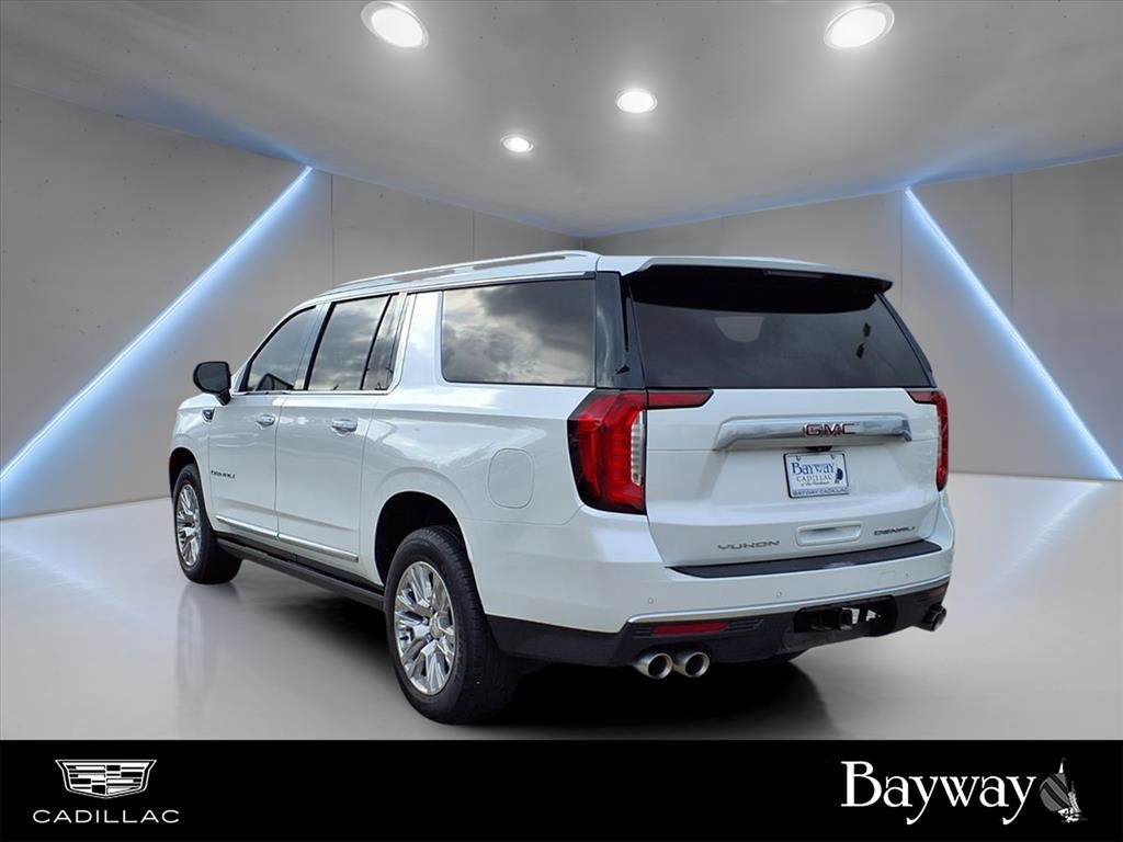 2021 GMC Yukon XL Denali White at Central Houston Nissan