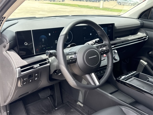 2025 Hyundai Tucson Hybrid Limited Silver at Baytown Hyundai